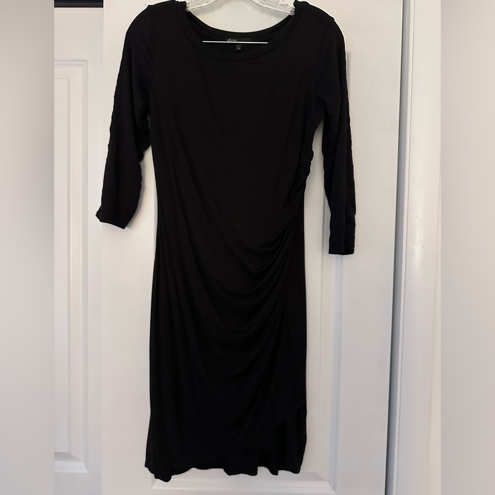 Gibson Classic Black 3/4 Sleeve Dress